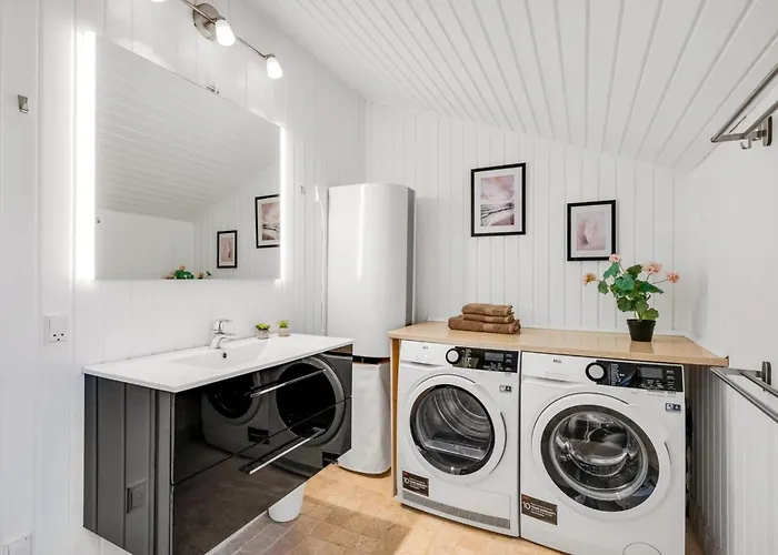 Сasa de vacaciones Kari - 900m From The Sea By Interhome